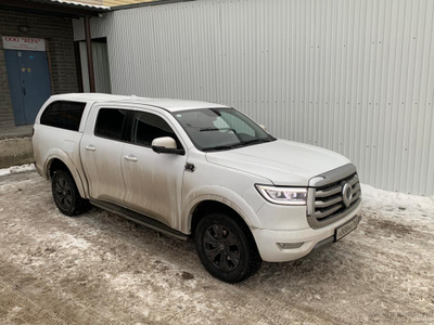 Кунг Expedition на Great Wall Poer в белом цвете.