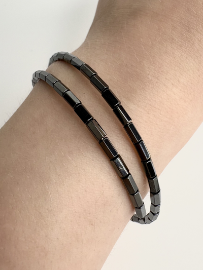 Браслеты из гематита, разные виды