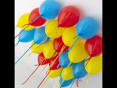 Шары на атласных лентах голубой,желтый,красный 10шт