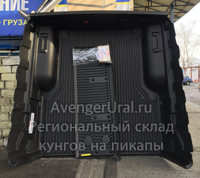 Отправляем защитный вкладыш под кунг Toyota Hilux Revo наложенным платежом клиенту в Нижневартовск