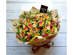 Букет из сухофруктов от класса