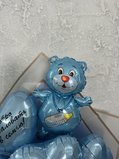 Букет на выписку с мишкой