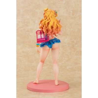 Фигурка 1/6 Гяруко (Galko-chan)