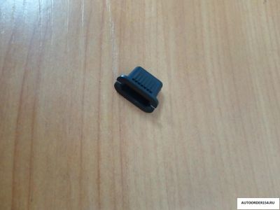 Закладная облицовки порогов Калина, Гранта, 1118-8212778, (цена за 20 шт.)