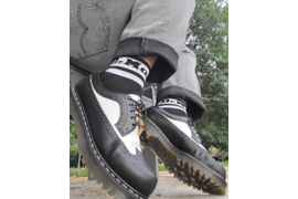 Лоферы Dr Martens 3989 Bex Smooth в черно-белой расцветке