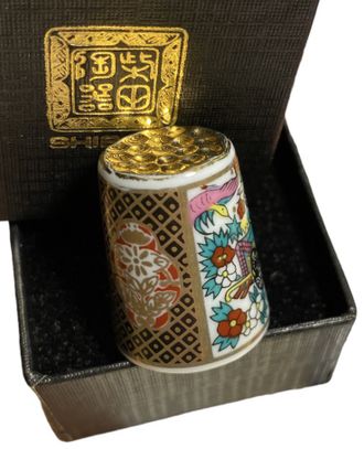 Наперсток коллекционный фарфоровый Shibata, Япония