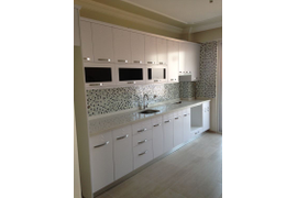 Кухня прямая, 4000мм,. Материал фасадов МДФ.  Срок изготовления от 30 рабочих дней. Цена на момент изготовления 120000 руб.