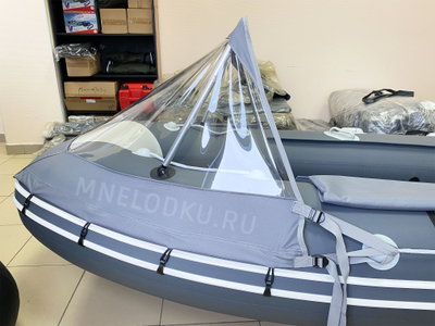 Тент носовой прозрачный Таймень LX 3200 вид сбоку