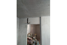 Установка кондиционеров в 2 этапа, закладка трассы