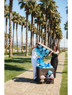 Коробка-сюрприз чёрная на гендер-пати