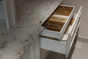 Сочетание элегантных форм и технологичных механизмов