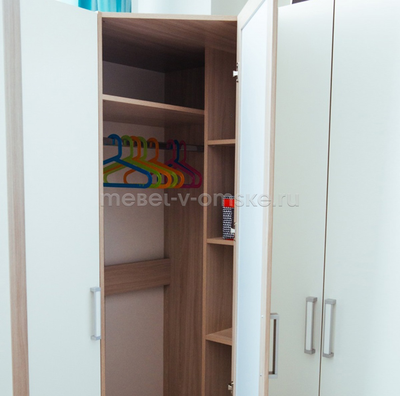 Шкаф угловой Волкер М01