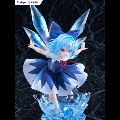 Фигурка 1/7 Чирно (Cirno by Uuzan)