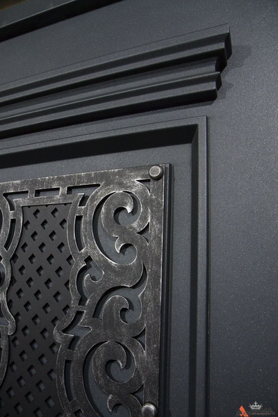 Prefect Префект /ПК 26мм рис. "Чикаго" крашенная RAL9001 с багетом из массива березы