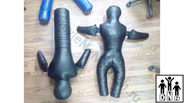 борцовский тренировочный манекен двуногий самбо кожа