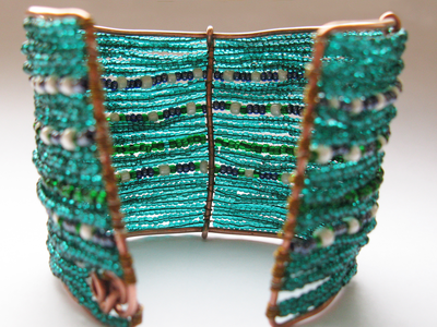 "Туманный Авалон", необычный браслет в этническом стиле