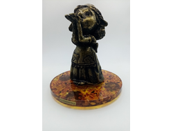 Мама Варя большая на подставке