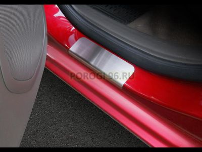 Накладки на пороги для Ravon R4 2016-