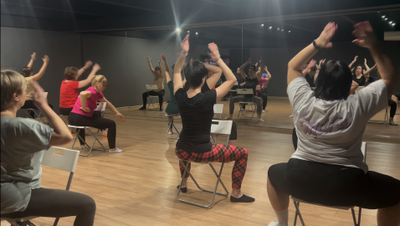 Гимнастика "Стул"