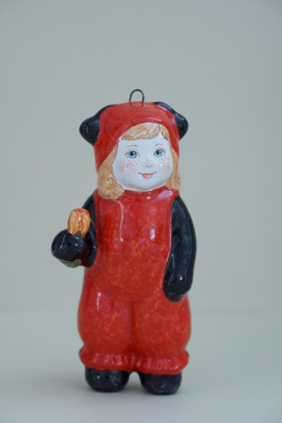 Малышка-божья коровка-маскарад