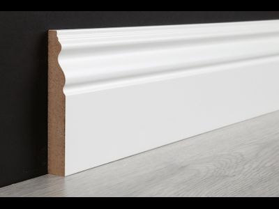 Плинтус напольный