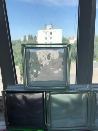 Стеклоблок Vitrablok окрашенный внутри волна молочный 30%(белый)