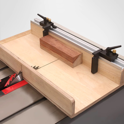 Ограничитель для ДЛЯ T-TRACK НАПРАВЛЯЮЩЕЙ С ПАЗОМ-линейкой (правая большая лапка)