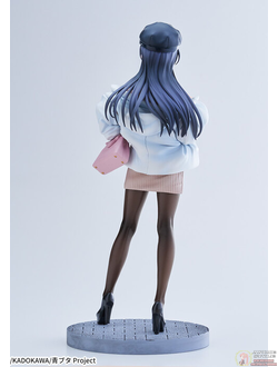 Фигурка Маи Сакурадзима (Sakurajima Mai Casual Clothes ver.)