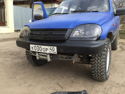 Подрамник (площадка) ZST-MDS -1.1 для установки лебёдки под бампер, Шевроле-нива дорестайл