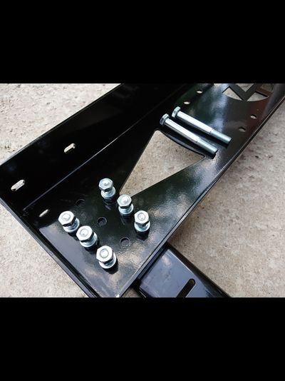 Подрамник (площадка) лебёдки Нива 4х4 "Вольф-стелс ZST-C-1" универсальный