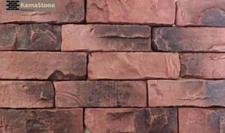 dekorativnyy-kamen-pod-kirpich-kamastone-pechnoy-7181-temno-rozovyy-s-chernym