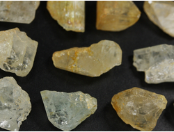 Топаз, кристалл, "дикий", в ассортименте, Россия, Забайкальский край (12-16 мм, 1,3-2 г) №36031