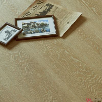 Кварцвиниловая плитка EcoClick EcoRich Дуб Шампань NOX-2052 42 класс толщина 2.5 мм с фаской клеевая 3.24 м2