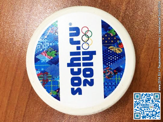 Шайбы хоккейные Sochi-2014 сувенирные + подарочная упаковка (на заказ)