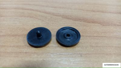 Клипса ремня безопасности для всех авто (цена за 10 шт.)