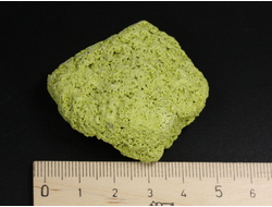 Нонтронит, необработанный "дикий" образец, США (40*38*20 мм, 21 г) №35045