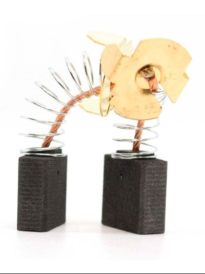 Щетки угольные к-т (2 шт) для Makita CB-204 (7*18*16 мм)