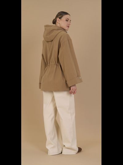 Куртка-парка с водоотталкивающим эффектом