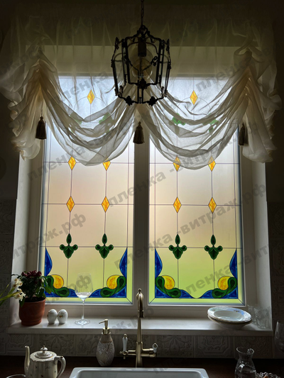 Витражная пленка, витражная пленка самоклеющаяся, пленочный витраж с фацетом