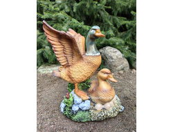 Утки пара в гнезде 42*38см  полистоун Россия 2337/012698