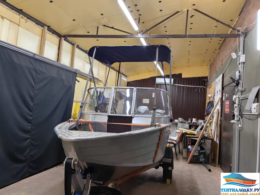 Биминитоп на лодку Вятбот 390