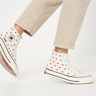 Converse Chuck 70 Embroidered Lips