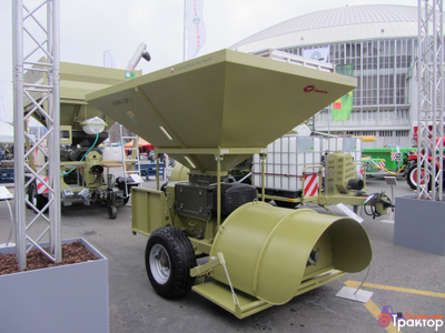 Передвижная вальцовая плющилка влажного зерна с прессом ROmiLL CP1 Little