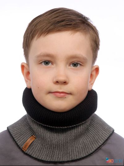 Шарф(снуд)  22-33 двойной, цвет черный,темно-серый размер 1