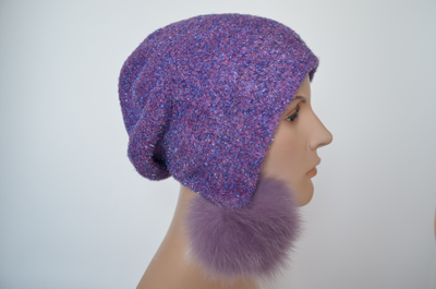 Vizio шапка Италия фуксия с помпонами