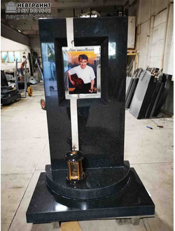 Элитный памятник НГ-161 составной со стеклом цветным