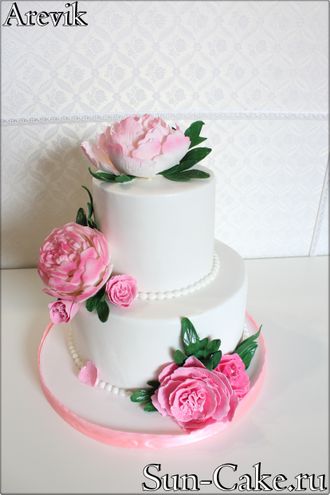 Торт с розовыми цветами (5 кг.)