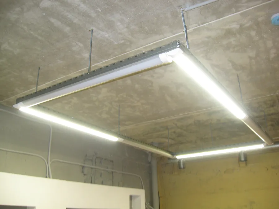 Проектирование, комплектация, монтаж "под ключ" офисного помещения ГК "Икодомос", ул.Свободы, 75.