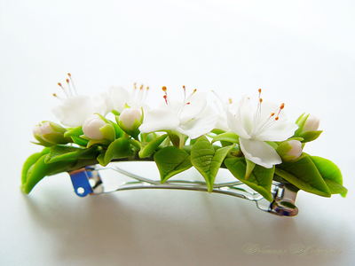 Заколка-автомат " Яблоня"(белая).