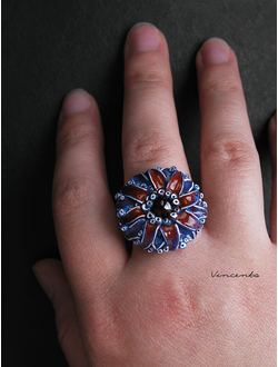 Волшебникум. Необычное кольцо-цветок с гранатом